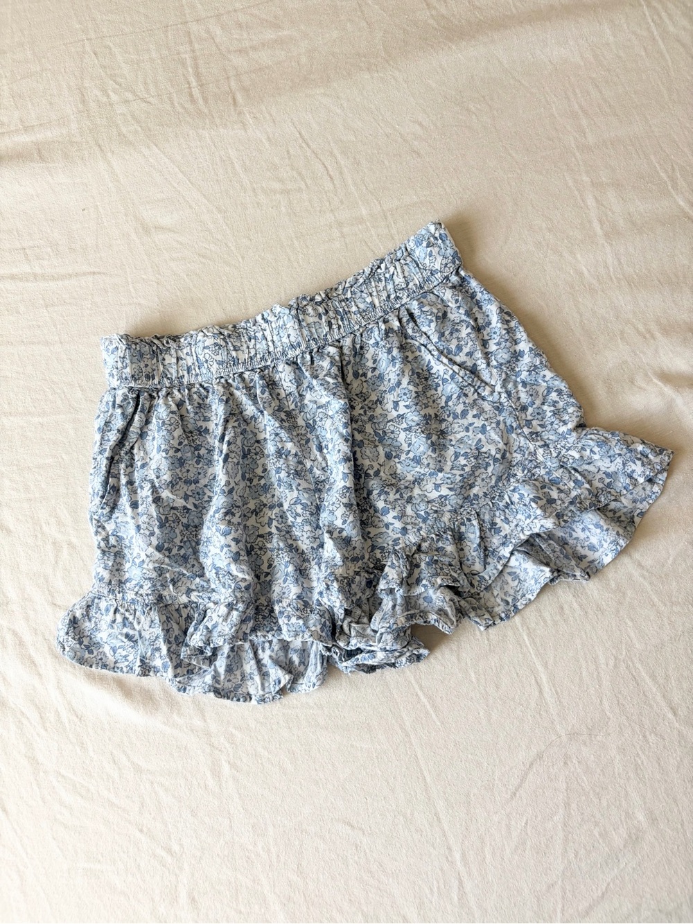 Hollister | Light Blue Floral Ruffle Women’s Shorts